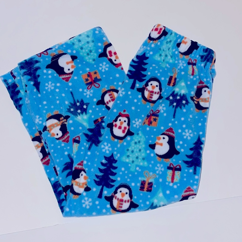 CUTE COZY PENGUIN PAJAMA PANTS, size 5, good condition